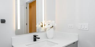 Hazel National Landing - Apartments & Townhomes Gallery 11