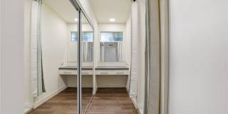 6732 Wooster Avenue Gallery 20