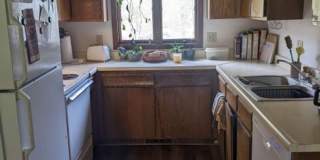 3 Bedroom, 2 Bath Duplex in North Side Iowa City Gallery 7