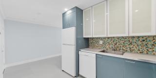 3220 Bayview Drive unit: 302 Gallery 5