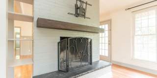 203 Hathaway Drive Gallery 4