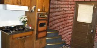 1100-25TH Gallery 1