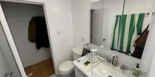 7 Burnham St. Gallery 4