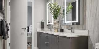 Josephine Gallery 52