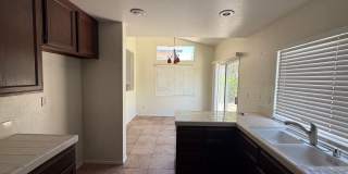 Wonderful 4 Bedroom 3 Bathroom Home - Call Today Gallery 5