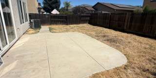 2 bedroom 2 bath 2-story home Gallery 24