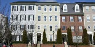 152 MILL GREEN Avenue Gallery 1