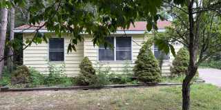 ONE BEDROOM HOME IN CADILLAC Gallery 1