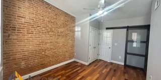 Stylish 2 Bedroom with Spa Bath, Hardwood Floors and Parking Gallery 12