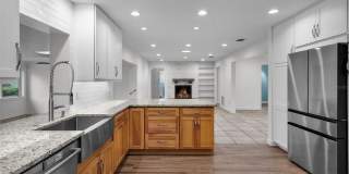 307 W 4TH AVENUE Gallery 5