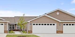 Redwood Waukee Hickman Road Gallery 1