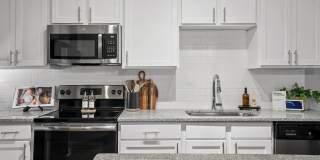 5115 Park Place Gallery 28