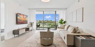 10203 Collins Avenue Gallery 8