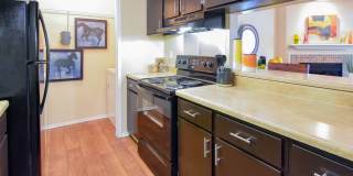 Riverset Apartments Gallery 4