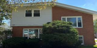 525 Ryan Ln Gallery 1