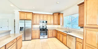 Great Single Story Home Minutes from Everything in Quiet cul-de-sac Street & Neighborhood Location of Vista! Gallery 14