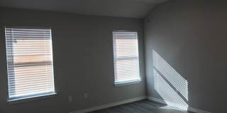 6045 Jennings Gallery 20