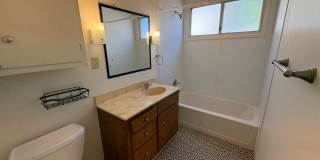 3 Bed 1 Bath Gallery 8