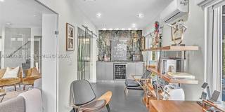 307 Holiday Dr Gallery 33