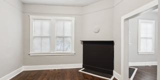 Large 3BR/2BA Near Downtown Savannah Home For Rent Gallery 9