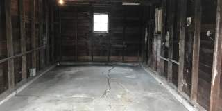 Spacious 3 bedroom 2 bathroom home in Madison! Garage space included! Gallery 9