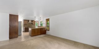 Spacious home in Lakemont Neighborhood! Gallery 3