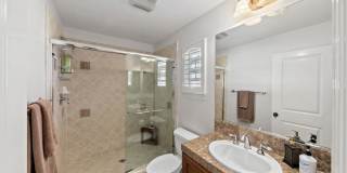 7728 Briza Placida Gallery 23
