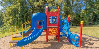 Pinewood Townhomes Gallery 27