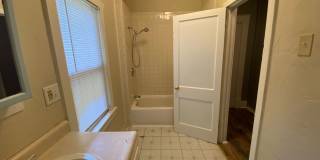 Updated 3 bed/1 bath, 1200 sqft home! Updated 3 bed/1 bath, 1200 sqft home! Gallery 9
