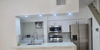 18338 NW 68th Avenue Gallery 1