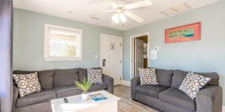 1507 N New River Drive Gallery 2