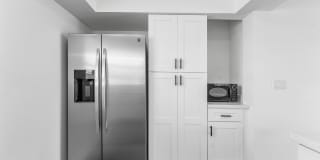 500 NE 48th Street Gallery 11