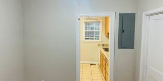 Reduced price for quiet and private location near TMH Gallery 16
