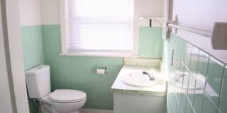 Cute & Cozy Interior Rowhome Gallery 5