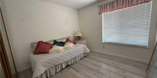 16236 Peppertree Lane Gallery 18