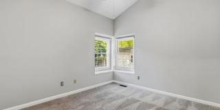 3909 King Edward Court Gallery 15