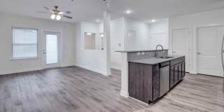 Merchant's Walk Gallery 39