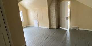 3 Bedroom Single Family Gallery 9