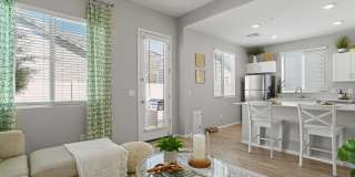 Sienna at South Mountain Gallery 6