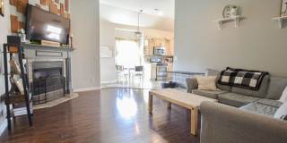 Pet Friendly Three Bedroom! Gallery 3