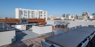 Modera Jack London Square Gallery 17