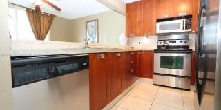 17800 N Bay Rd Gallery 3