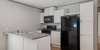 1751 North Grand Ave W Gallery 1