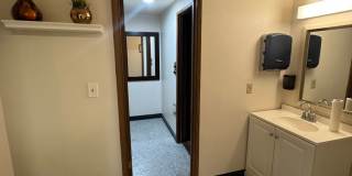 Updated 2-Bedroom Condo with Water Views, 2 Parking Spaces & Poolside Location Gallery 31