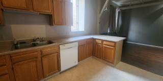 1211 Howard Street Gallery 1