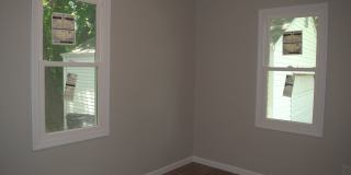 Great 2 Bed 1 Bath House! Gallery 17
