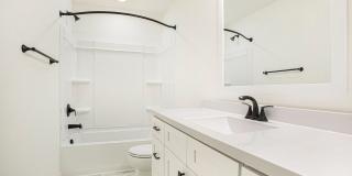 1904 Constantine Court Gallery 21