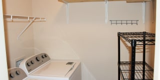16 West Anderson Street Gallery 11