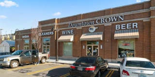 722 CROWN PARK Avenue Gallery 38