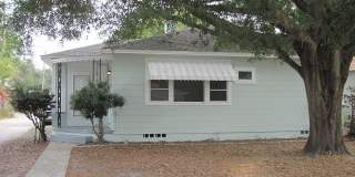 2 Bedroom, 1 Bathroom Home for Rent in St Pete! 2 Bedroom, 1 Bathroom Home for Rent in St Pete! Gallery 1
